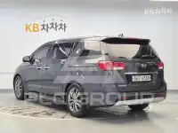 2015 KIA Carnival