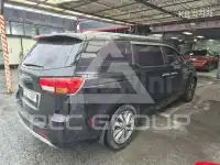 2015 KIA Carnival