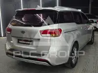 2015 KIA Carnival