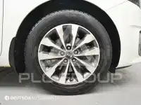 2015 KIA Carnival