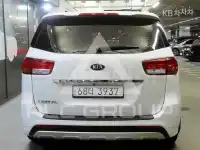 2015 KIA Carnival