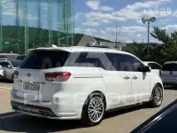 2015 KIA Carnival