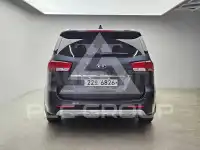 2015 KIA Carnival