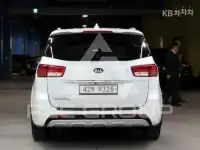 2015 KIA Carnival