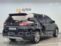 2015 KIA Carnival