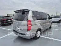 2015 Hyundai Starex