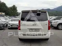 2015 Hyundai Starex