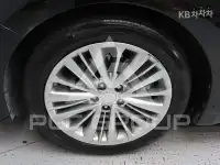 2015 Hyundai Aslan
