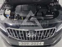 2015 Hyundai Aslan