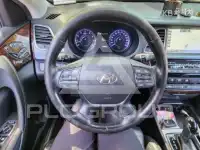 2015 Hyundai Aslan