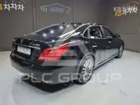 2015 Hyundai Equus