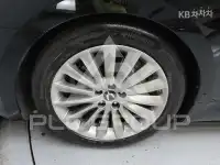 2015 Hyundai Equus