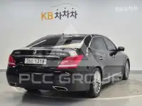 2015 Hyundai Equus