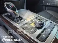 2015 Hyundai Equus