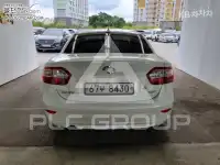 2015 Renault SM3