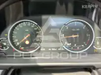 2016 BMW 523