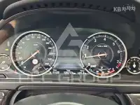 2016 BMW 523