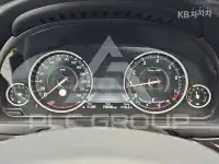 2016 BMW 523