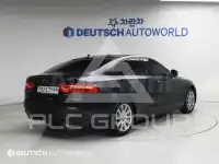 2016 Jaguar XE