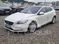 2016 Volvo V40