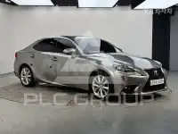 2016 Lexus IS
