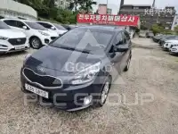 2016 KIA Carens