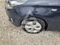 2016 KIA Carens