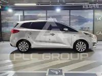 2016 KIA Carens