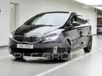 2016 KIA Carens