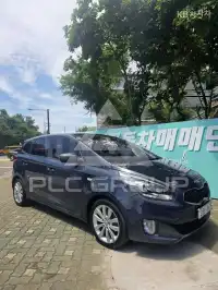 2016 KIA Carens