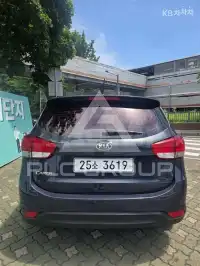 2016 KIA Carens