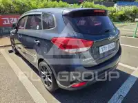 2016 KIA Carens