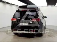 2016 KIA Carnival