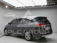 2016 KIA Carnival