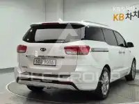 2016 KIA Carnival