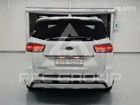 2016 KIA Carnival