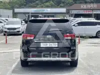 2016 KIA Carnival