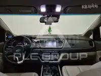 2016 KIA Carnival