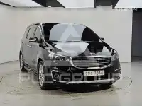 2016 KIA Carnival