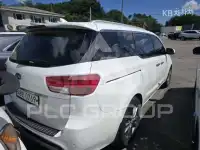 2016 KIA Carnival