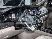 2016 KIA Carnival
