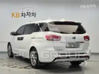 2016 KIA Carnival