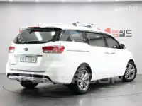 2016 KIA Carnival