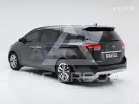 2016 KIA Carnival