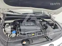 2016 KIA Carnival