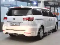 2016 KIA Carnival