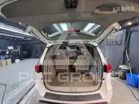 2016 KIA Carnival