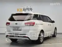 2016 KIA Carnival
