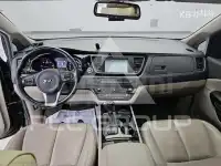 2016 KIA Carnival