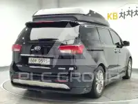 2016 KIA Carnival